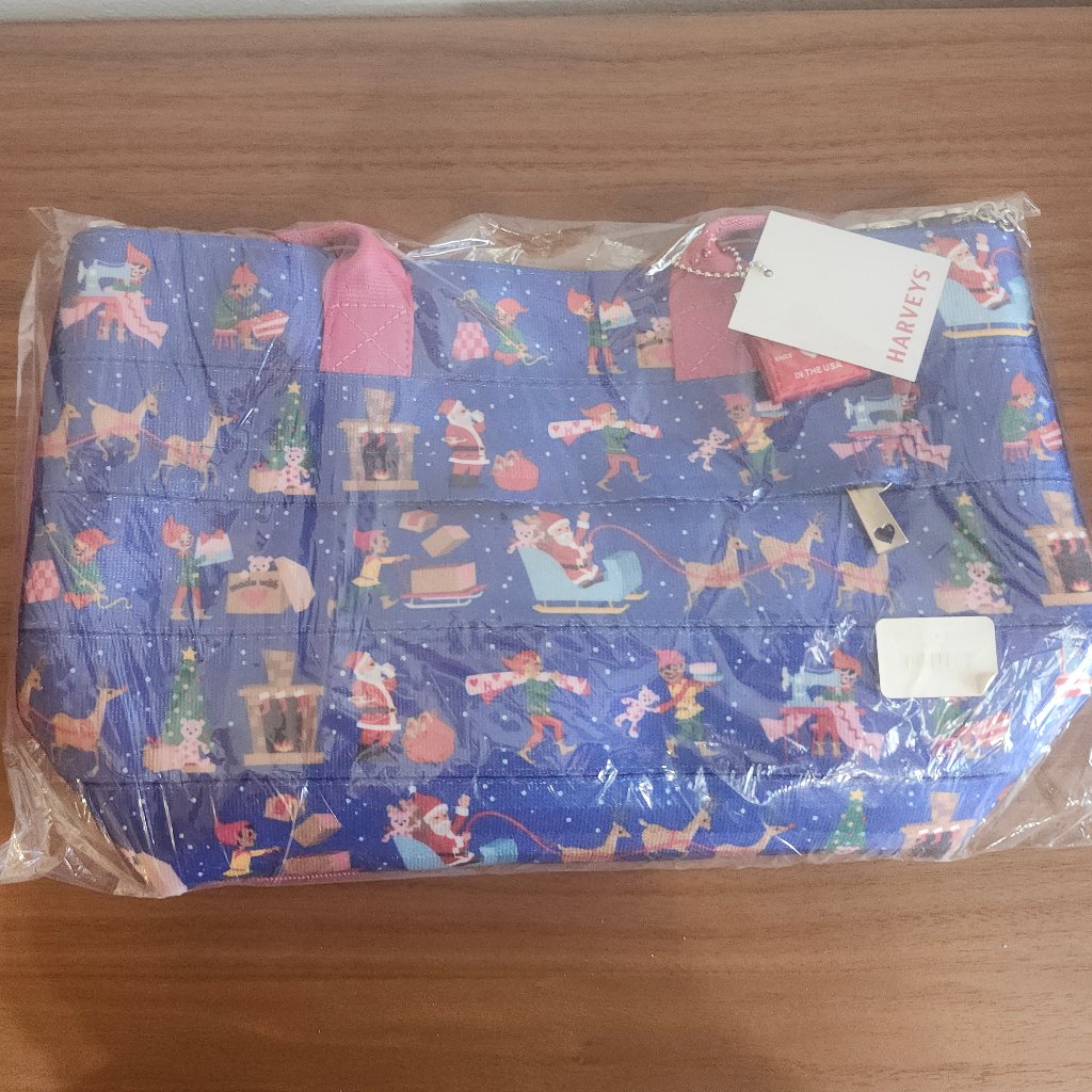 Harveys Seatbelt Christmas Workshop Santa Elf Reindeer Mini Streamline Tote